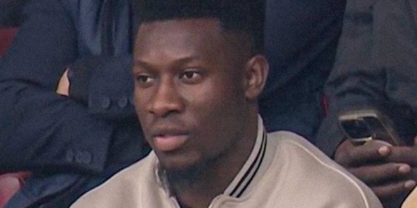 阿莫林拒绝保证奥纳纳首发！曝曼联500万可回购德赫亚，签新贵机会更大